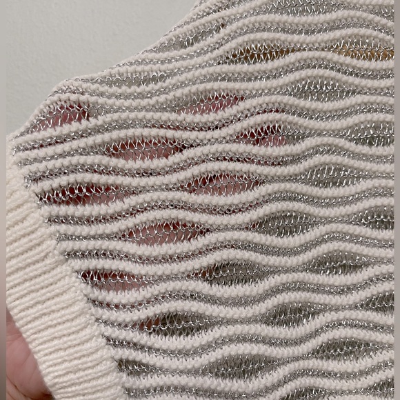 Chico’s Shine Stitch Ruth Pullover, White and Silver Sz 1 - Picture 4 of 7